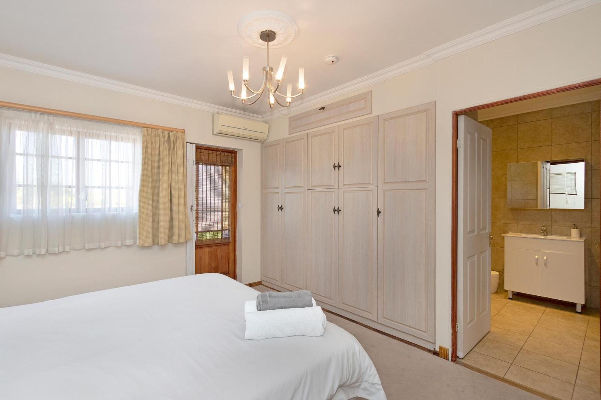 The Bohemian Guesthouse เคปทาวน์ ภายนอก รูปภาพ