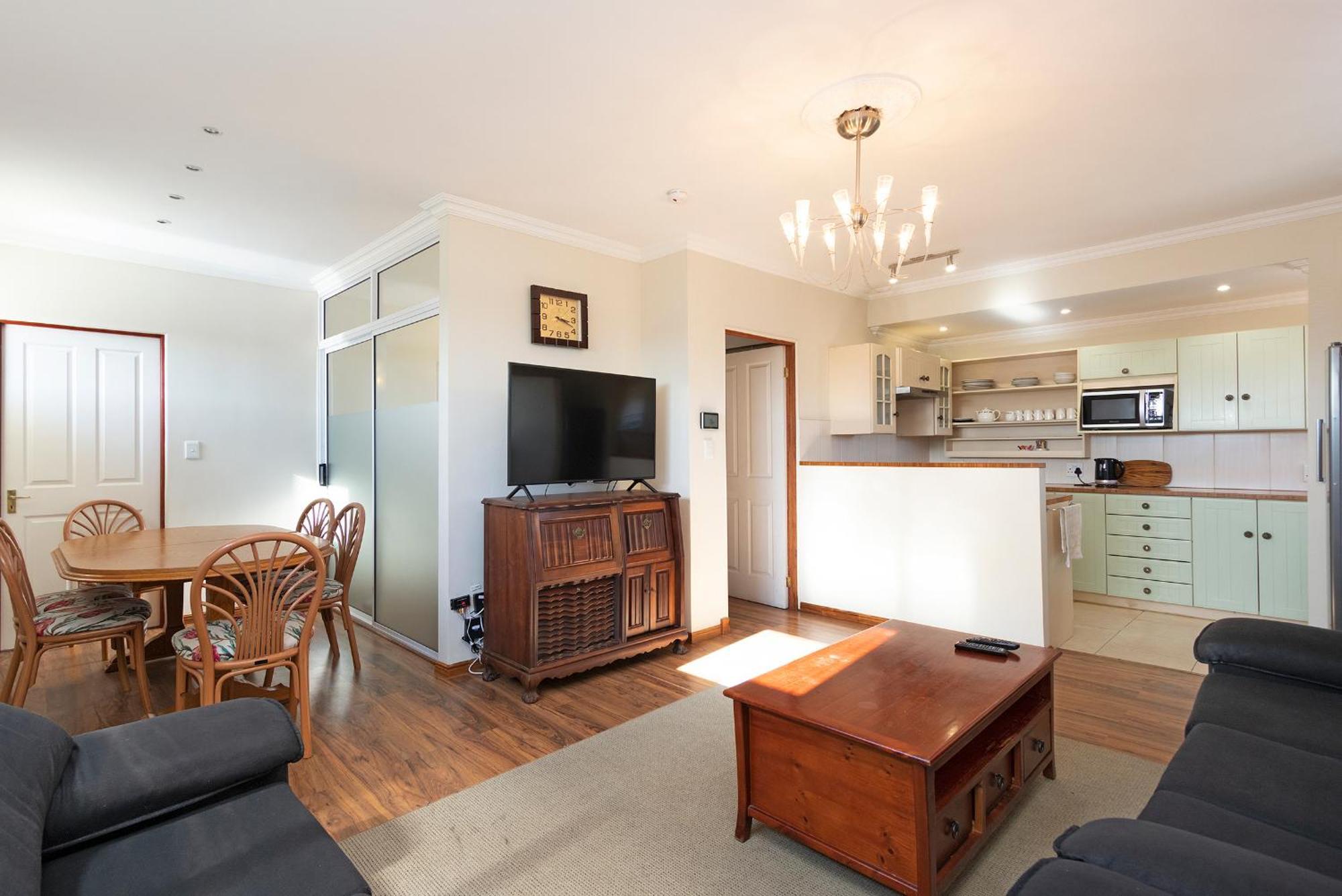 The Bohemian Guesthouse เคปทาวน์ ภายนอก รูปภาพ